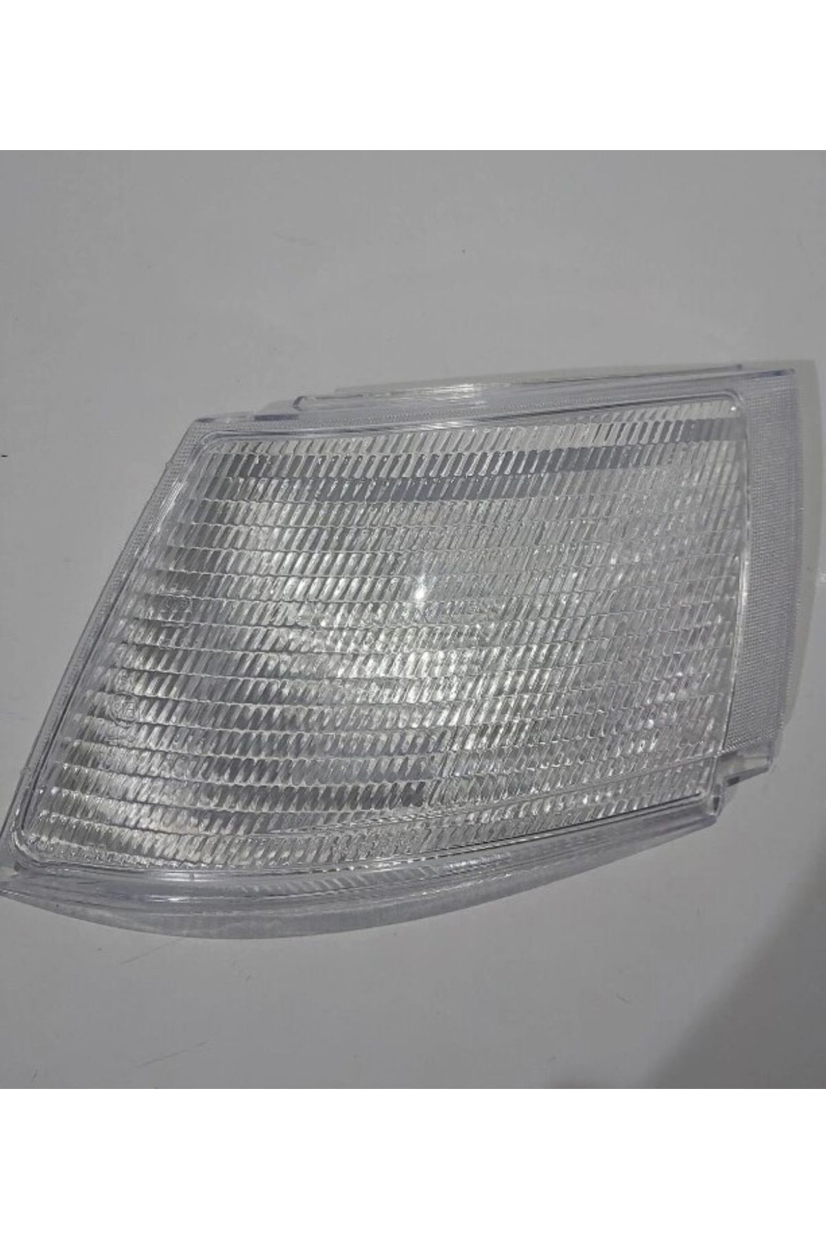 Lada Vega Sol Sinyal Camı