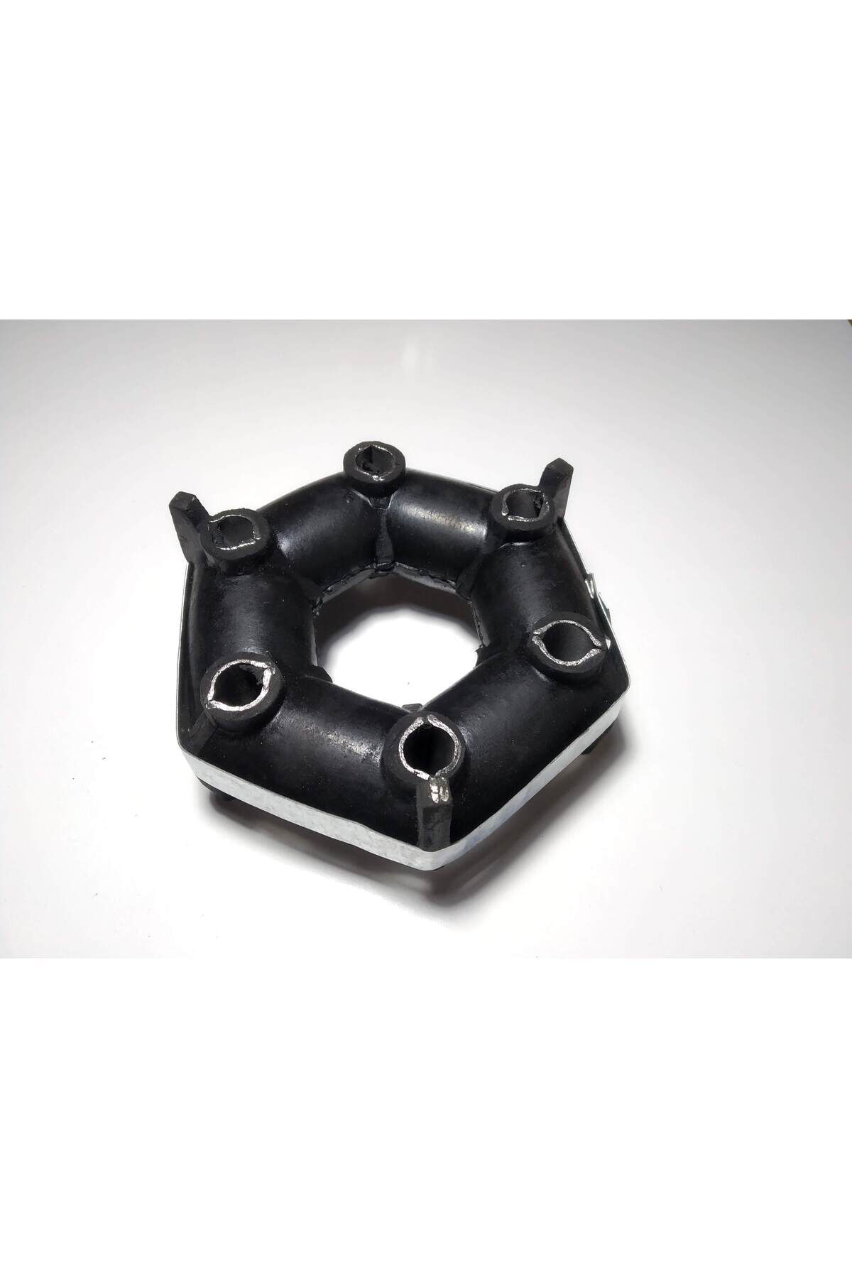 niva difransiyel 6 köşe lastiği Uyumlu