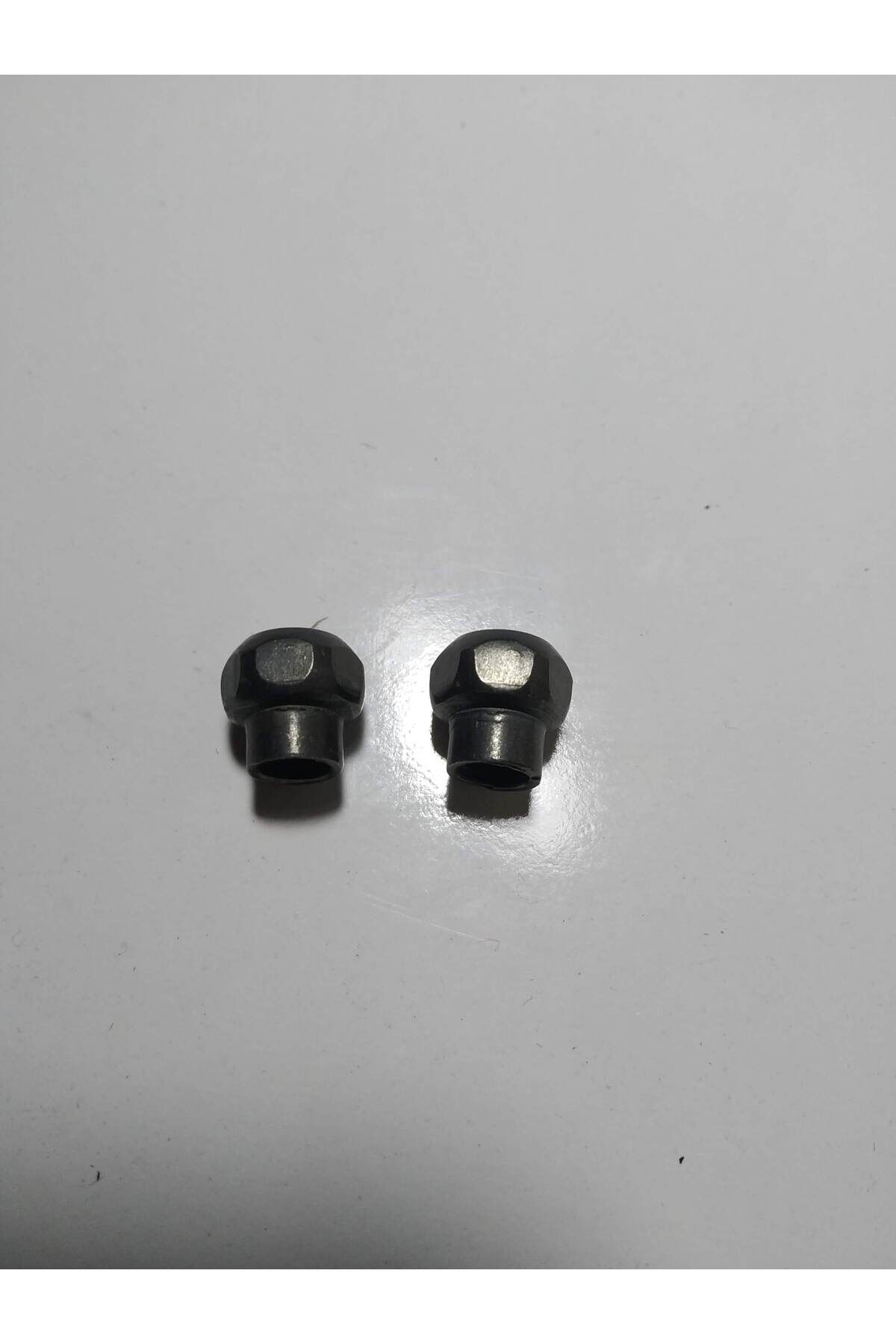 niva lada vaz uyumlu ön cam silecek kolu somunu