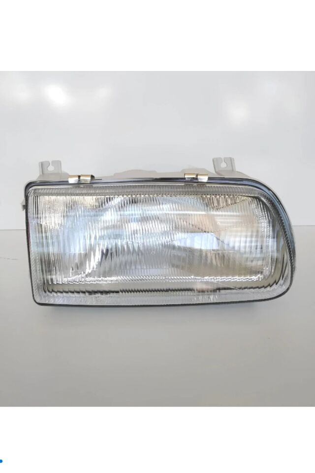 SKODA FELİCİA SAĞ FAR ESKİ YÜZ 1995-1997 MODEL