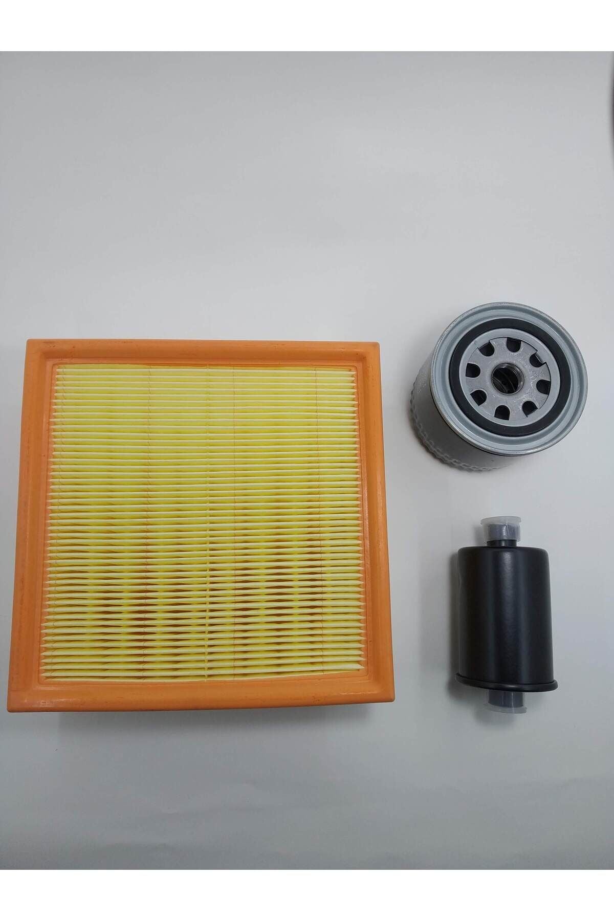 Vega Filtre Seti 8 Valf : Hava Fitresi Benzin Filtresi Yağ Filtresi