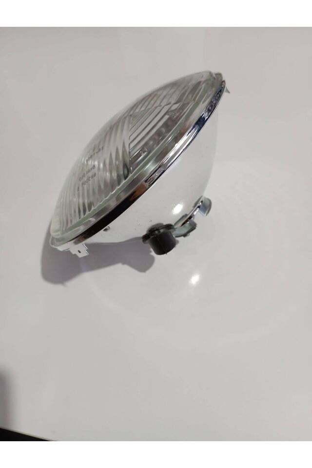 lada niva 1.6 optik sağ far